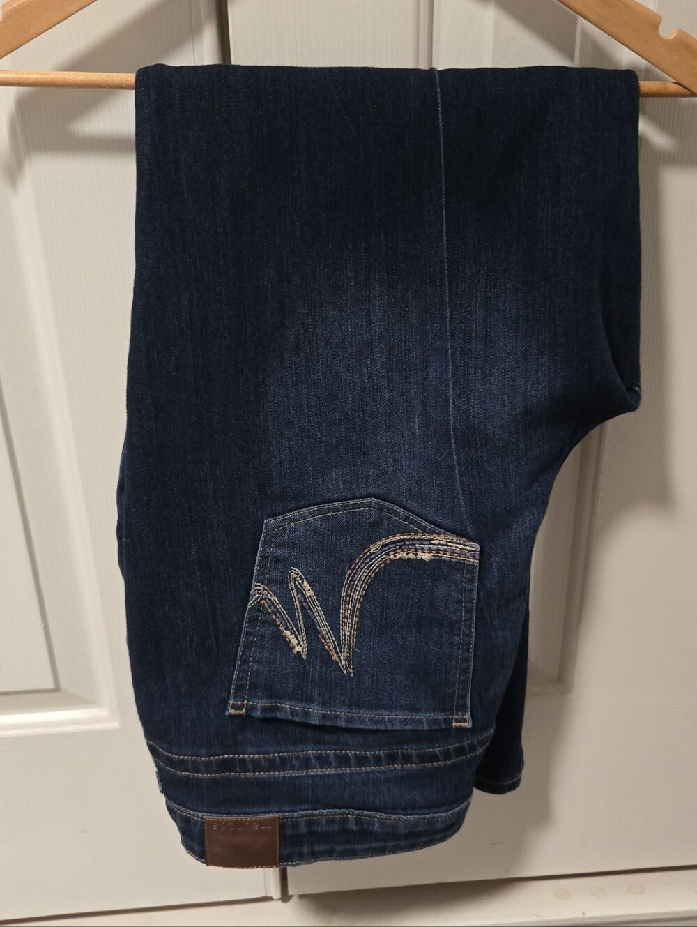 Maurices Dark Wash Denim Jeans with Embroidered Back Pocket, 18 Short